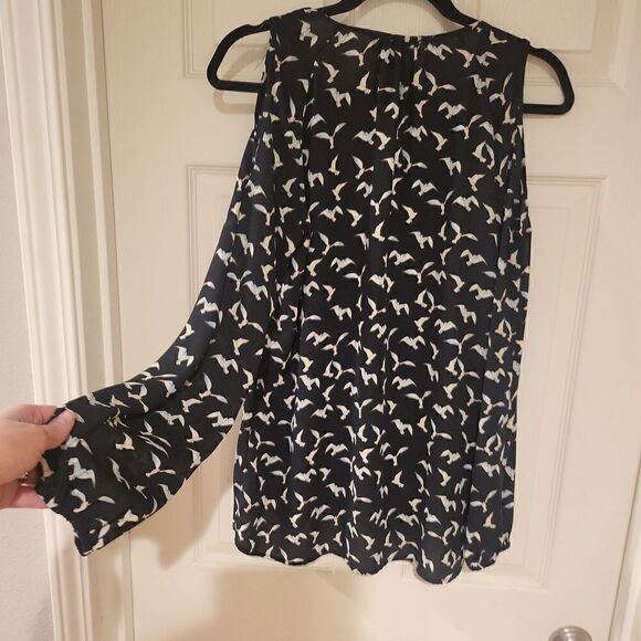 Cold shoulder blouse, black and white, S - Picture 2 of 5